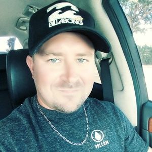 Meet your Posher, Zach